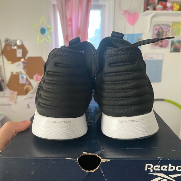 REBOOK DailyFit Sneakers - Picture 4 of 6